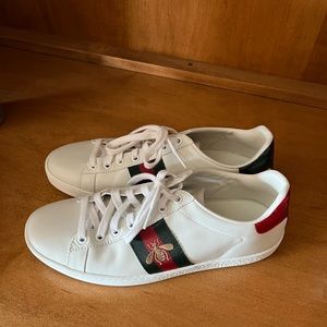 Gucci Ace Bee Sneakers